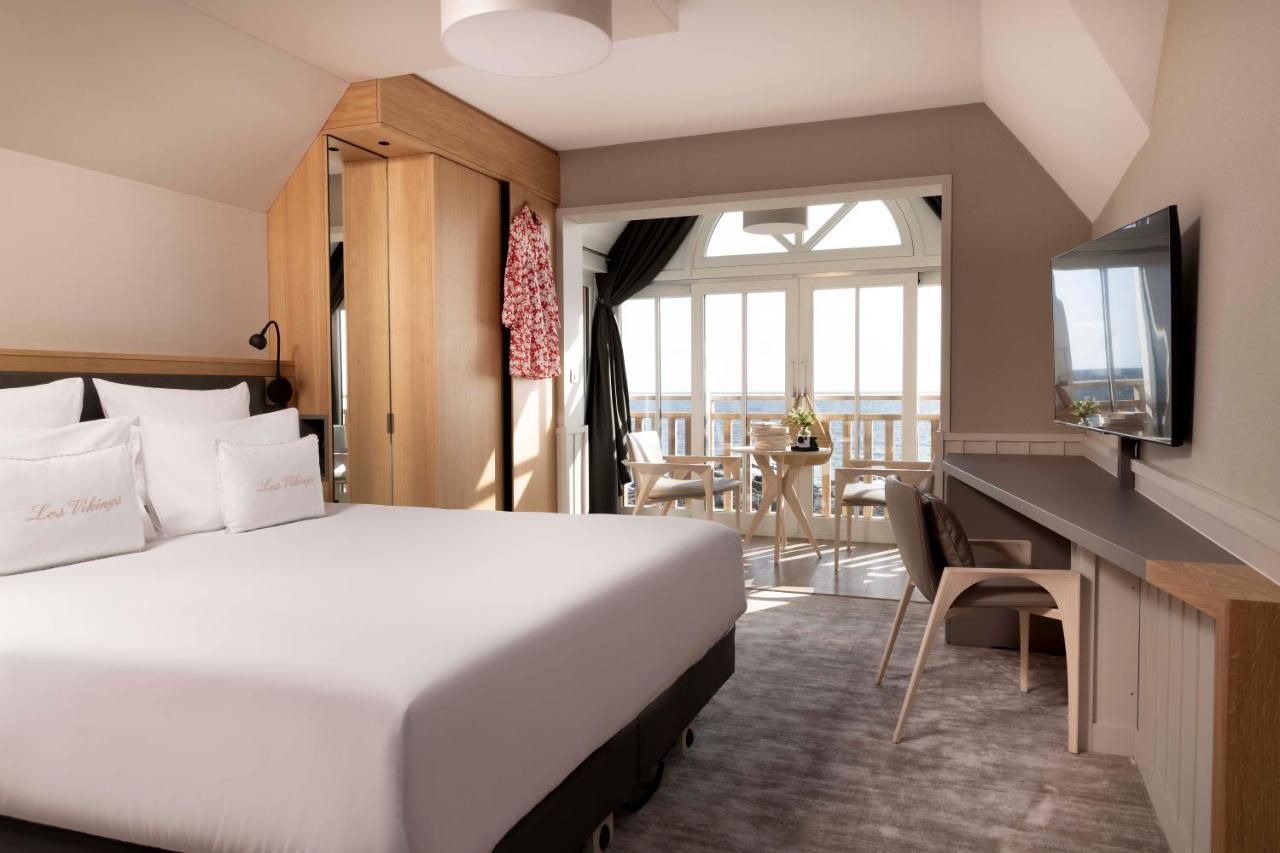 Hotel Les Vikings 르크로아시 외부 사진