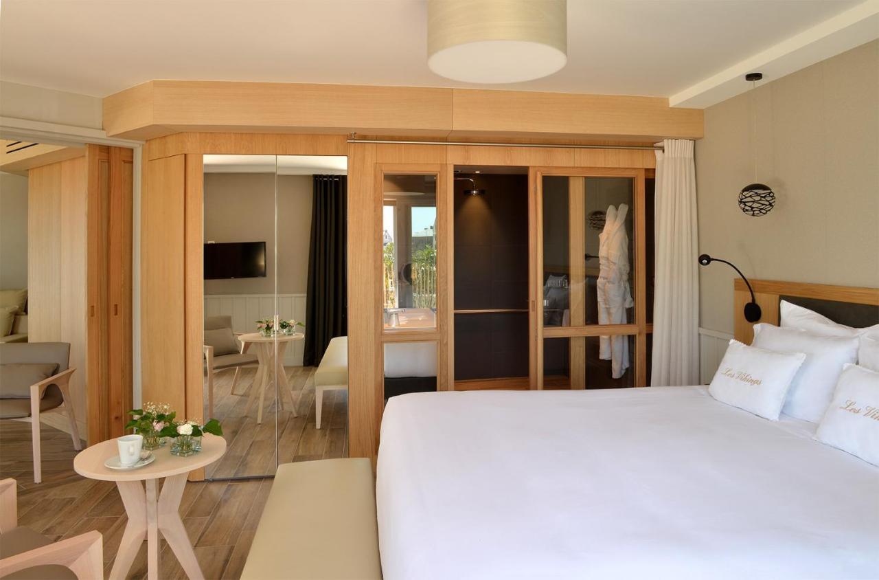 Hotel Les Vikings 르크로아시 외부 사진